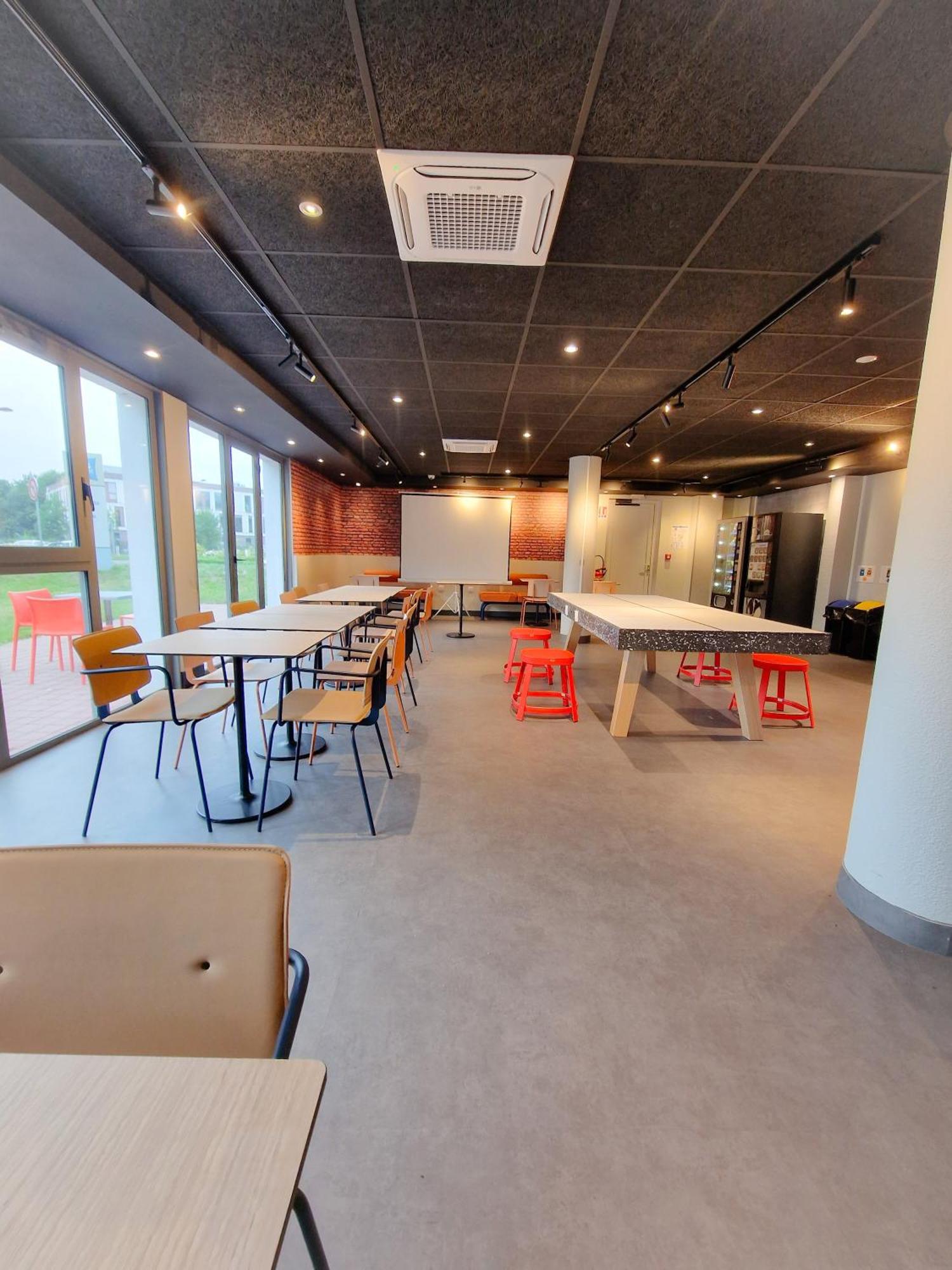 Ibis Budget Lille Marcq En Baroeul Esterno foto