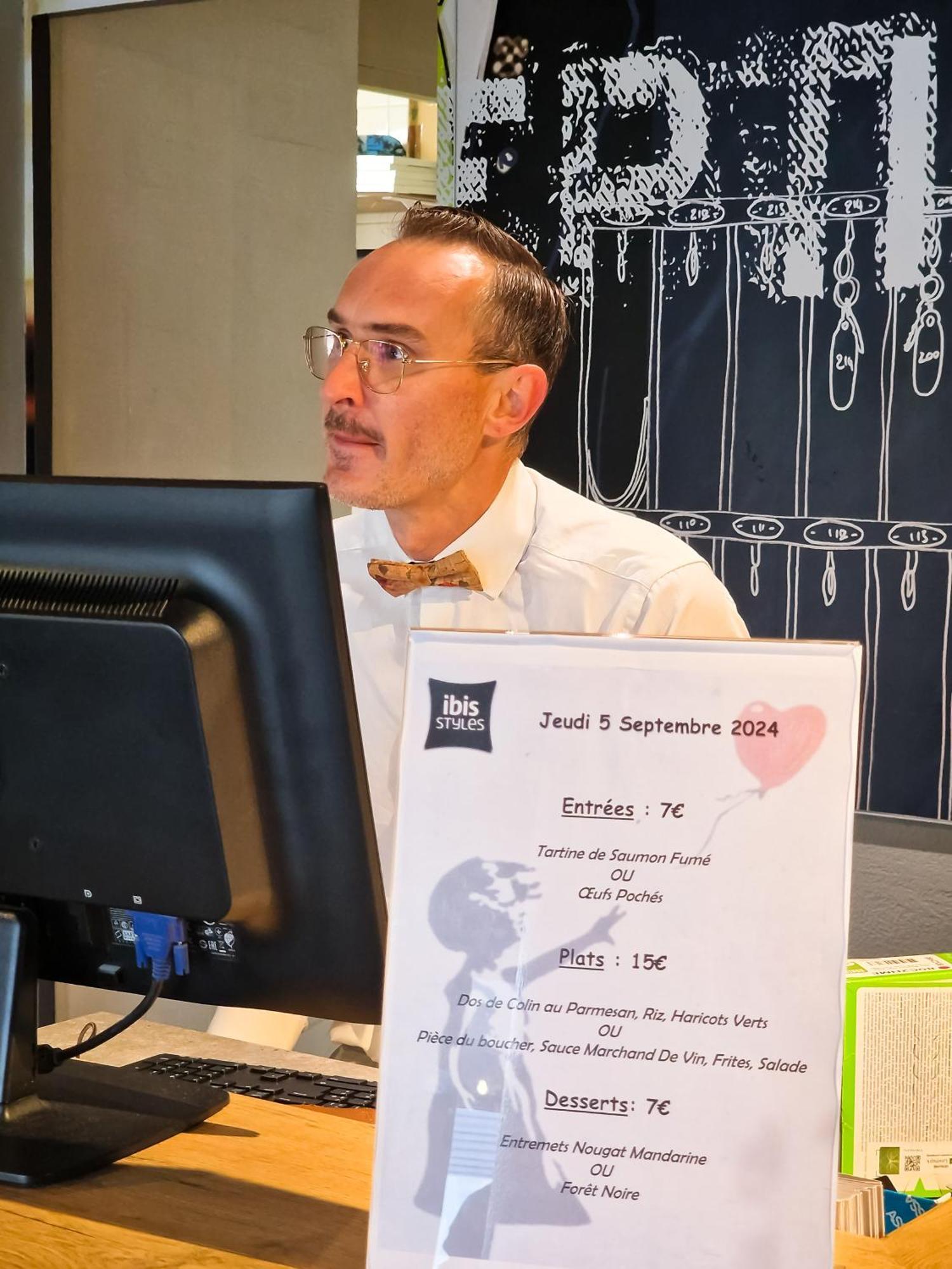 Ibis Budget Lille Marcq En Baroeul Esterno foto