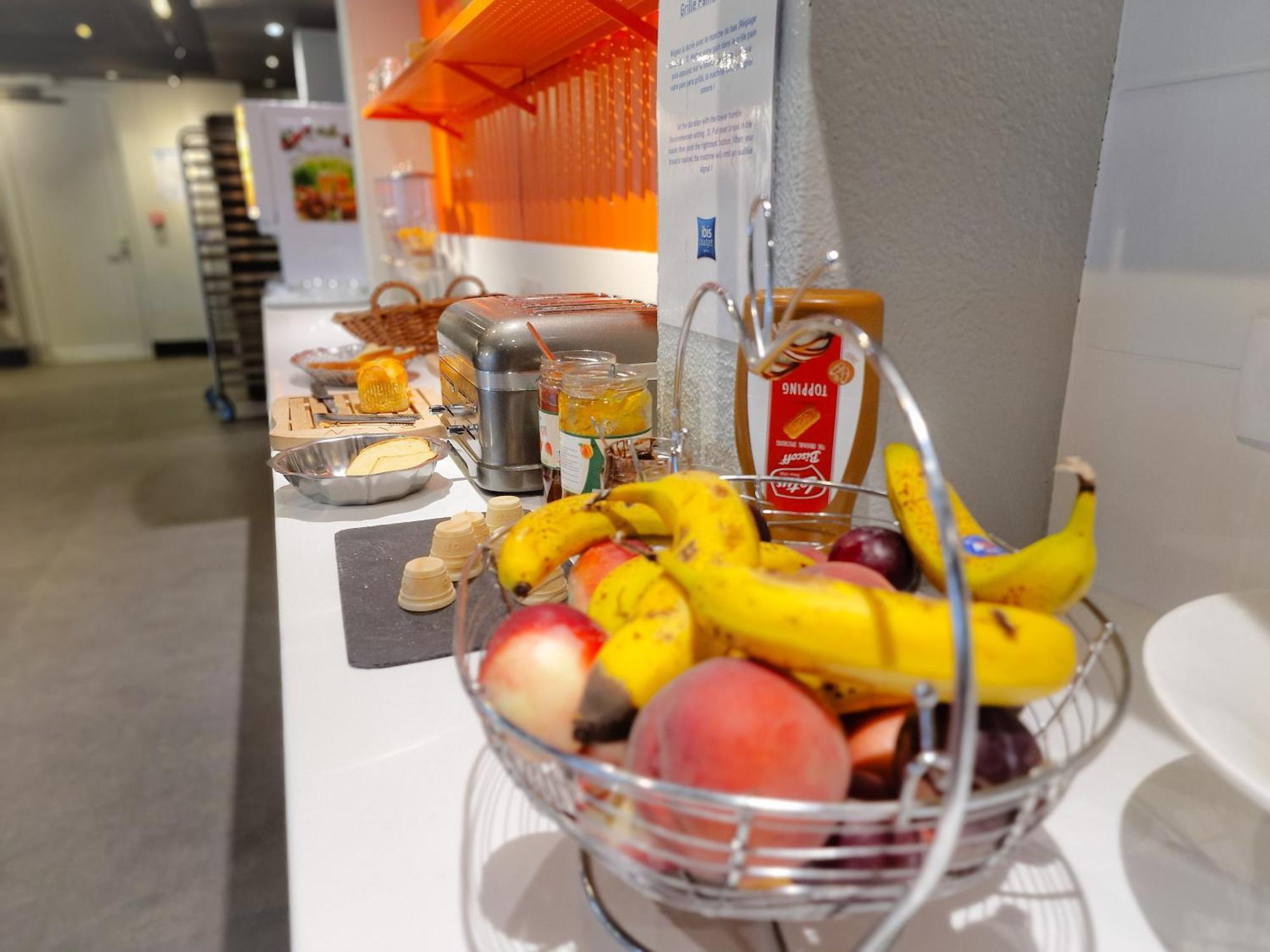 Ibis Budget Lille Marcq En Baroeul Esterno foto