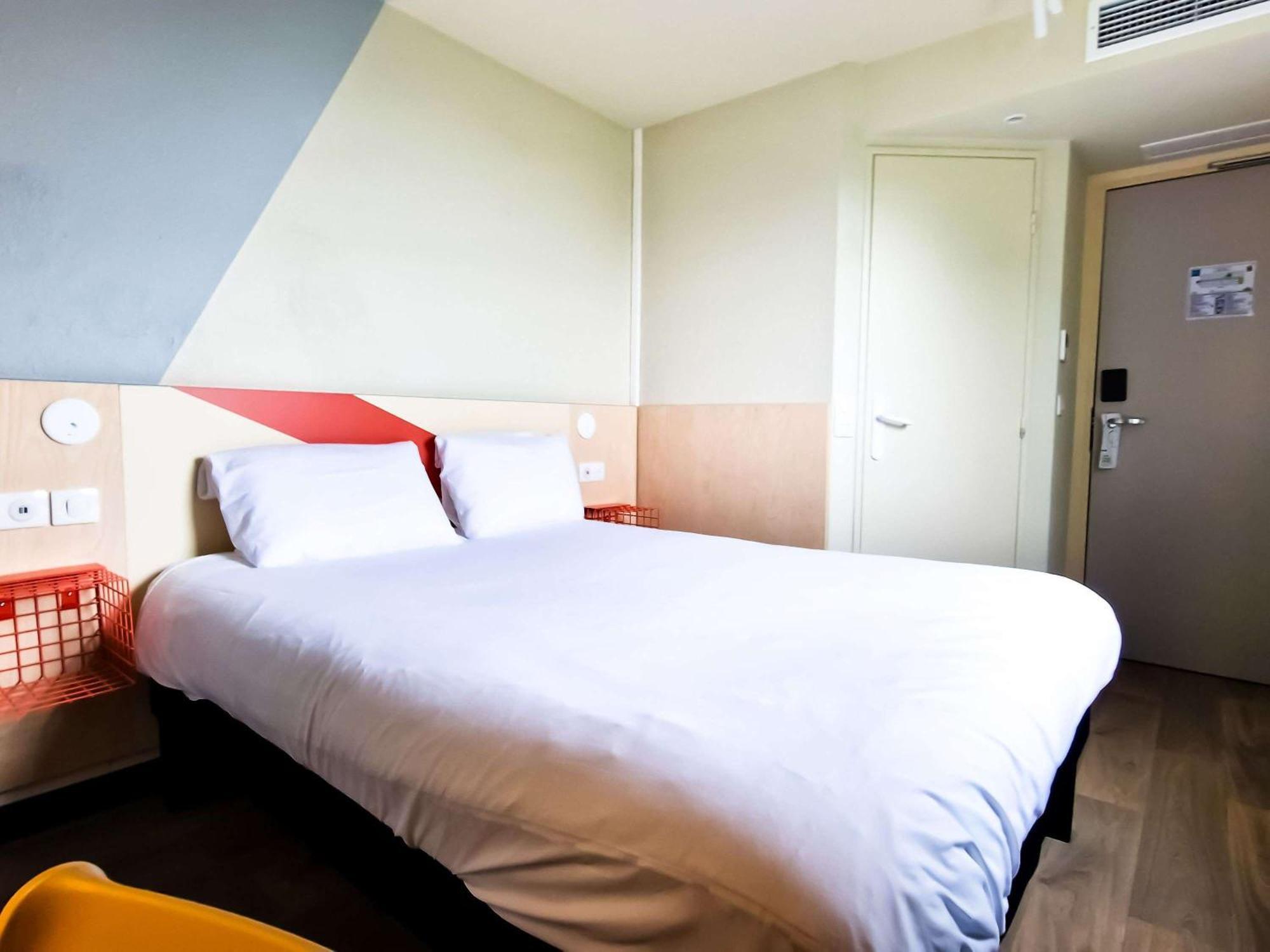 Ibis Budget Lille Marcq En Baroeul Esterno foto