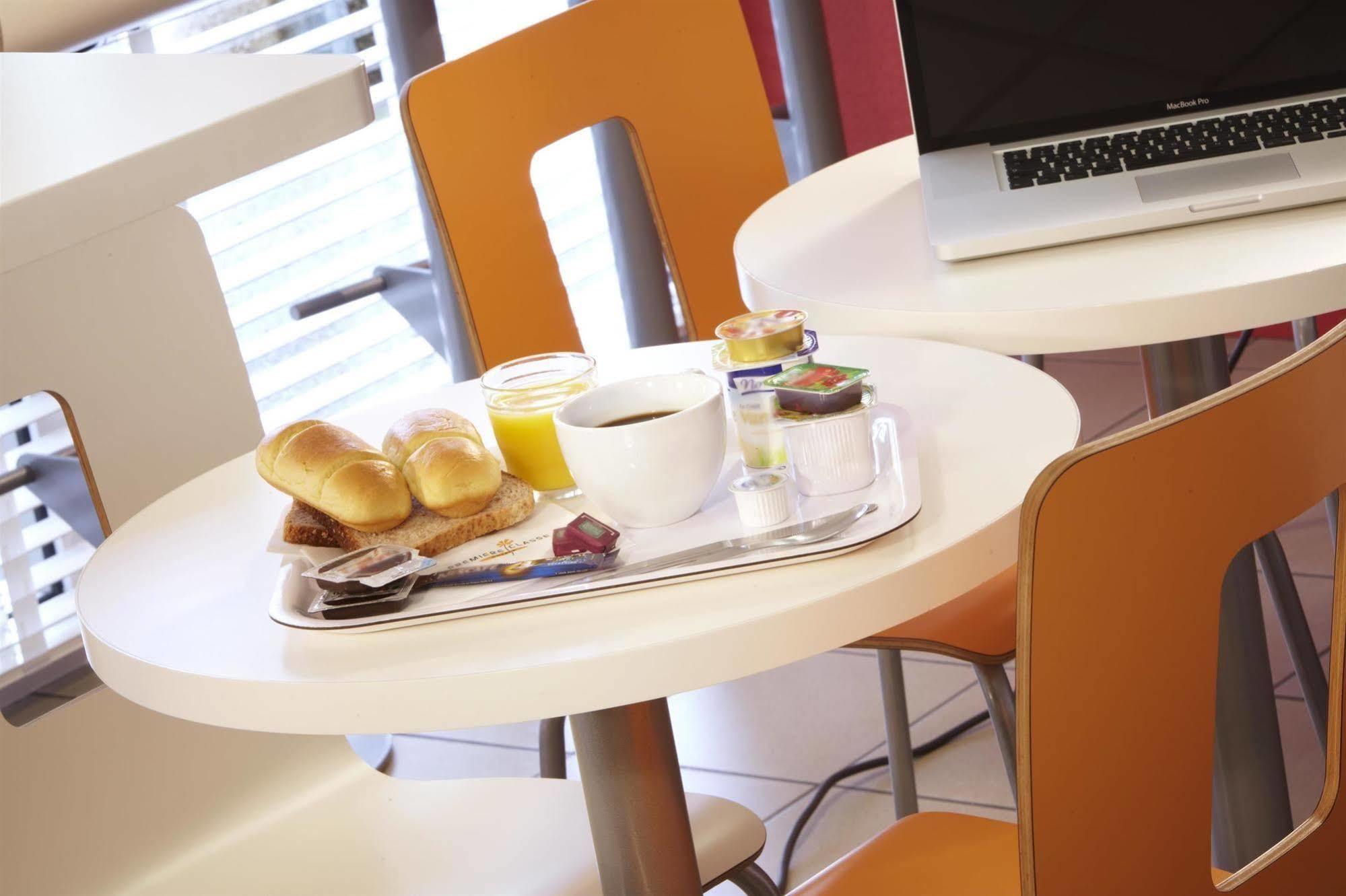 Ibis Budget Lille Marcq En Baroeul Esterno foto